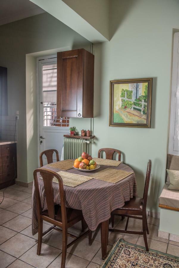 Elly'S House In Athens Apartment Exterior foto